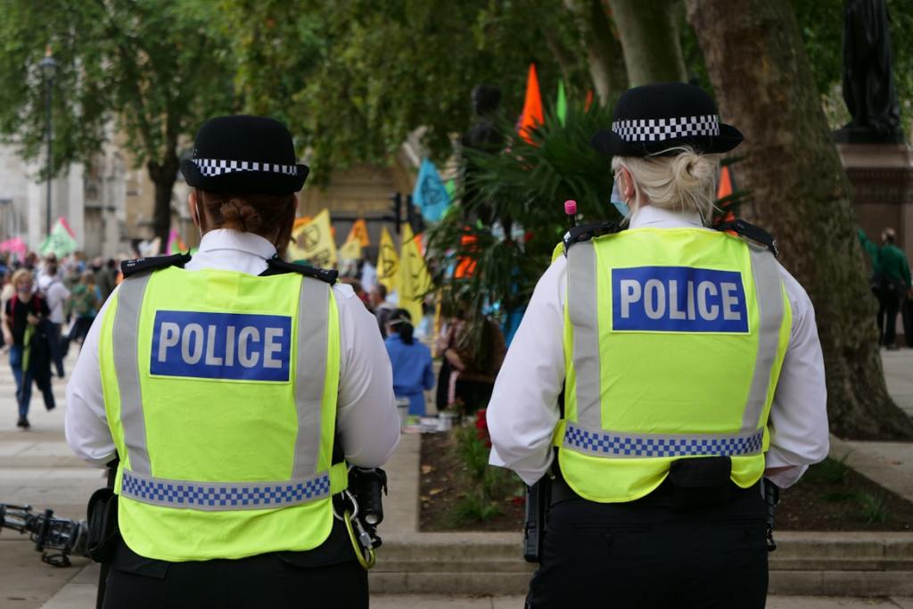 Wandsworth Crackdown: Two Arrests, Nineteen Vehicles Seized in Illegal Driver Operation