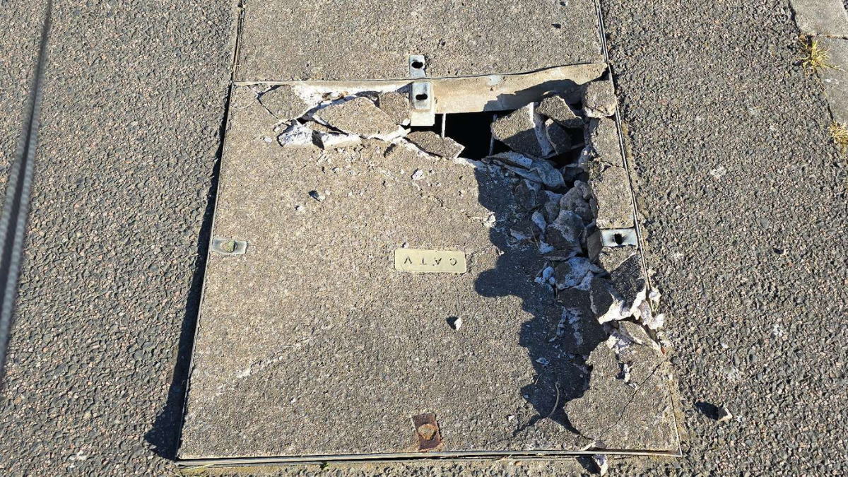 collapsed cover