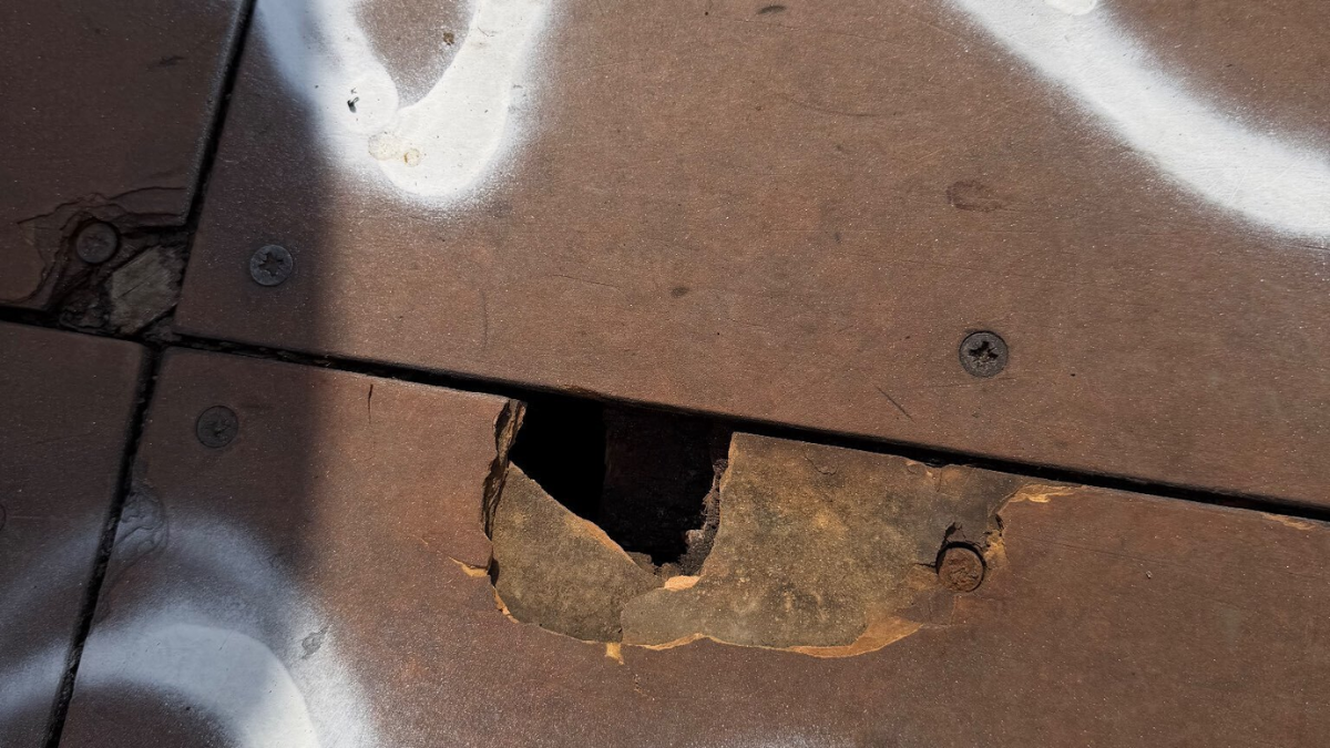 hole